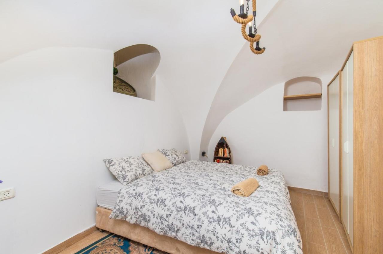 Villa Private House 5 Bdr In Mamilla Up To 12 People ! Jerusalem Exterior foto